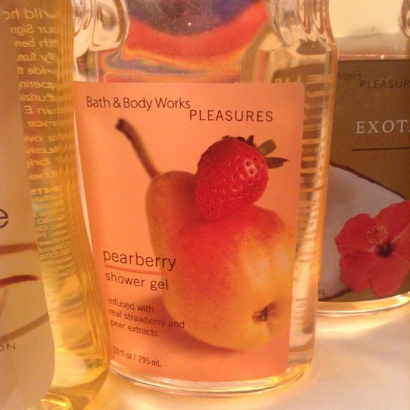 Bath & Body Works Other - Bath & Body Works Discontinued - Factory Sealed Shower Gels (HARD TO FIND)